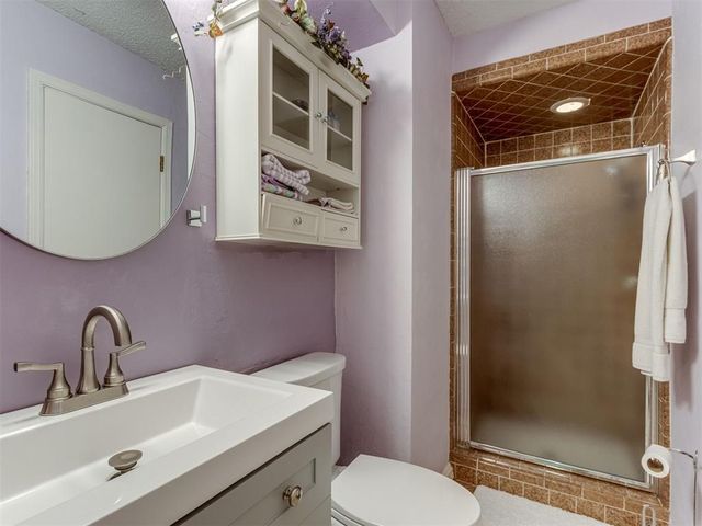 5213 NW 111th Terrace, Oklahoma City, OK 73162