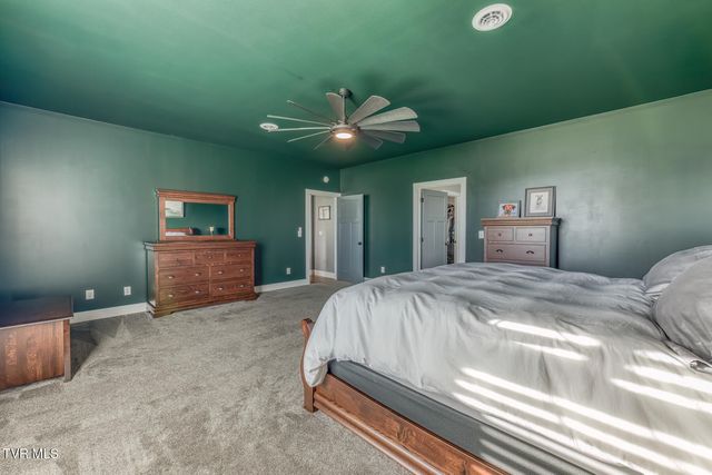 210 Raders Sidetrack Road, Greeneville, TN 37743