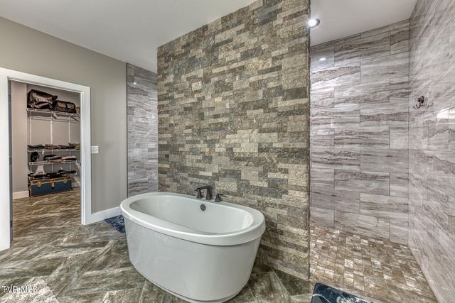 210 Raders Sidetrack Road, Greeneville, TN 37743