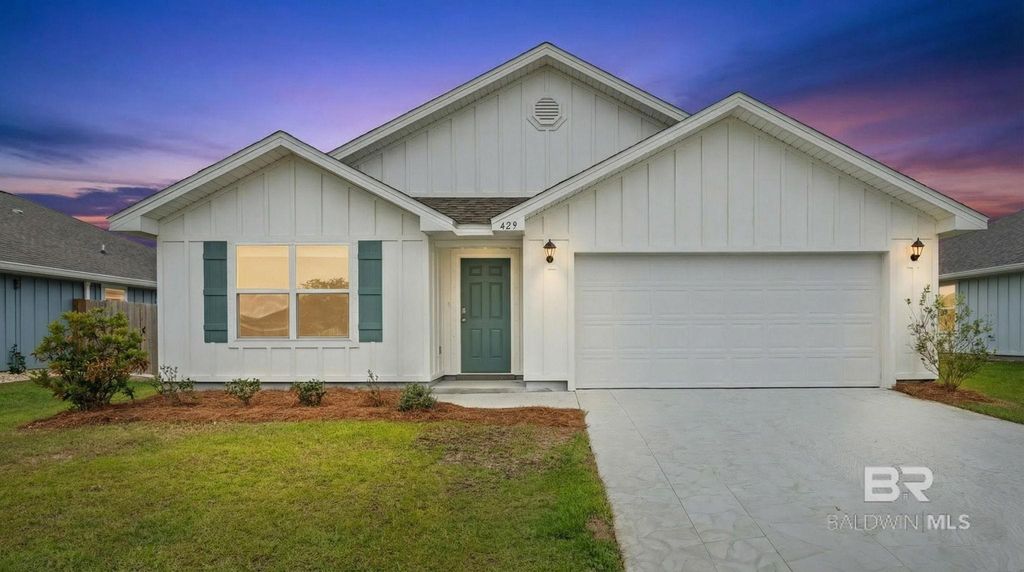 429 Winters Avenue, Gulf Shores, AL 36542
