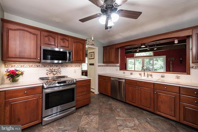 115 MERLIN RD, Phoenixville, PA 19460