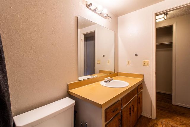2141 SW 48th Street, Oklahoma City, OK 73119