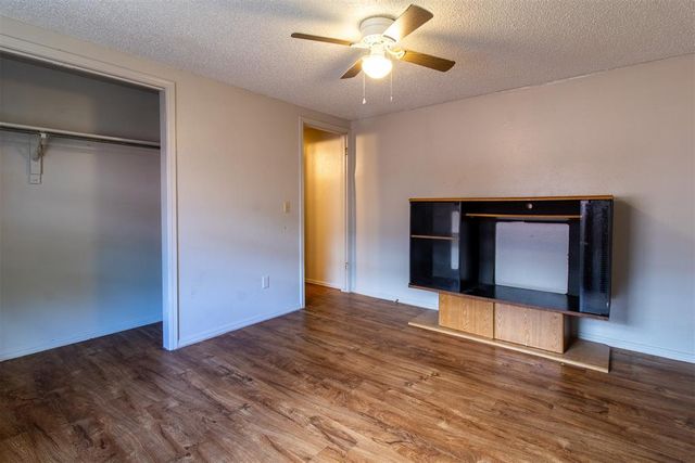 2141 SW 48th Street, Oklahoma City, OK 73119