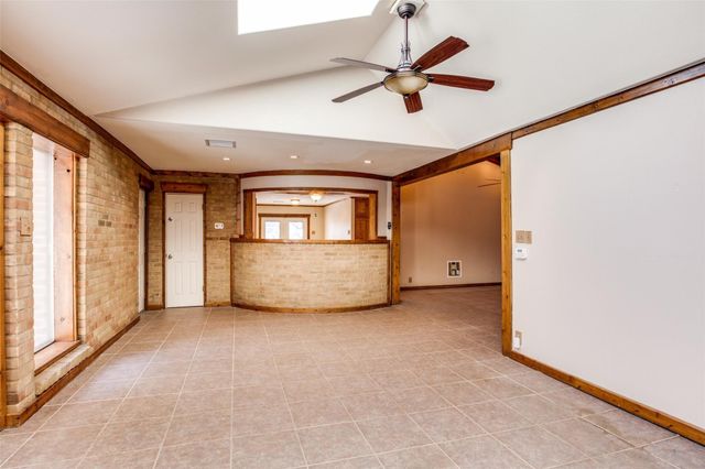 9470 S Highway 377, Pilot Point, TX 76258