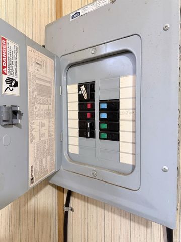 740 Davis Street, Fort Wayne, IN 46808