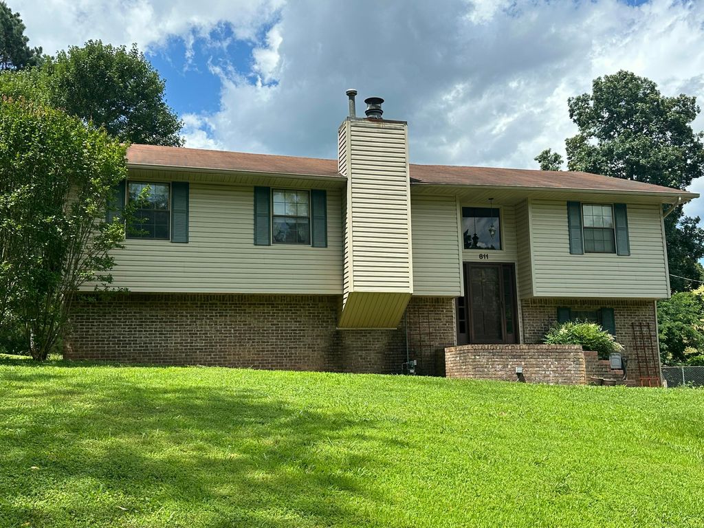 811 Armstrong Ferry Road, Dayton, TN 37321