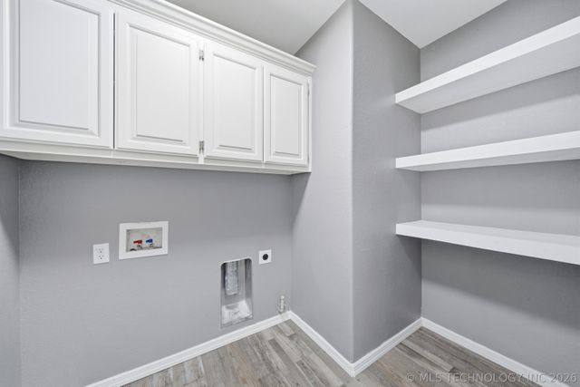 5102 Bahama Avenue, Sand Springs, OK 74063