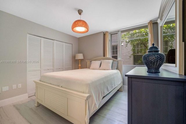 1532 Drexel Ave 202, Miami Beach, FL 33139