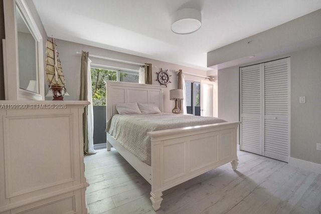 1532 Drexel Ave 202, Miami Beach, FL 33139