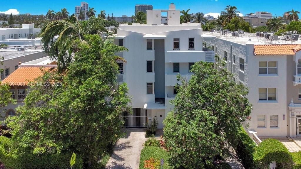 1532 Drexel Ave 202, Miami Beach, FL 33139