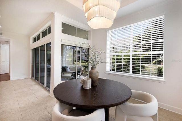 7906 ST SIMONS STREET 7906, University Park, FL 34201