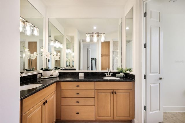 7906 ST SIMONS STREET 7906, University Park, FL 34201