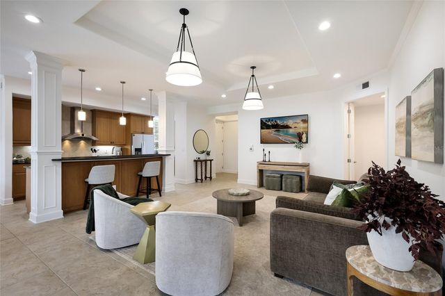 7906 ST SIMONS STREET 7906, University Park, FL 34201