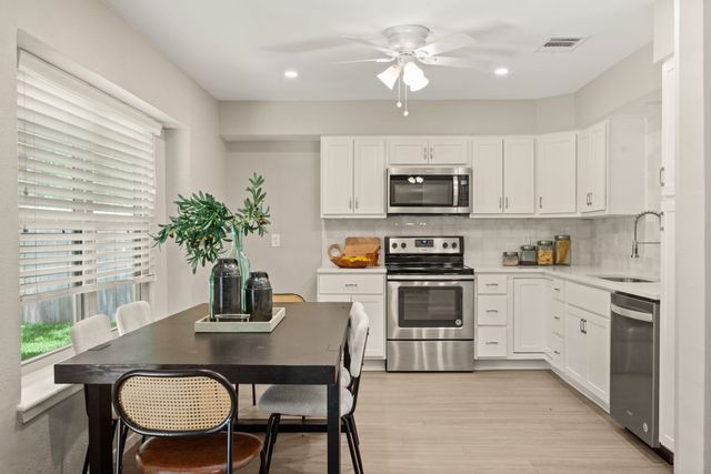 7529 Evergreen Drive, Watauga, TX 76148