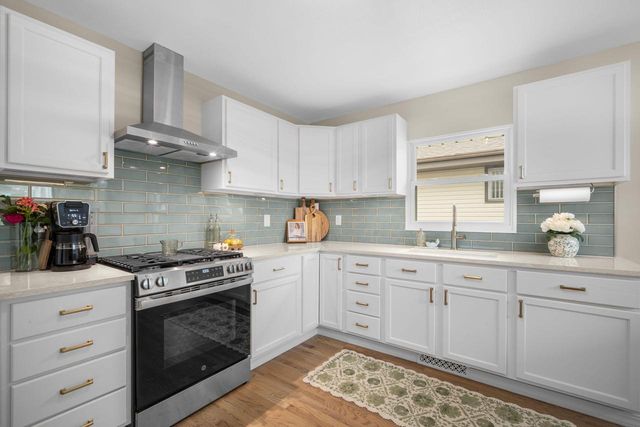 4550 S 47th STREET, Greenfield, WI 53220