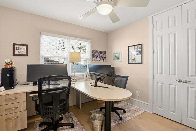 1693 Honeysuckle Ct, Encinitas, CA 92024