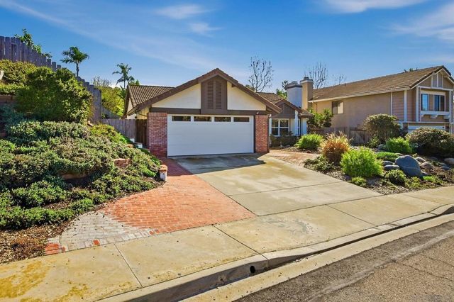 1693 Honeysuckle Ct, Encinitas, CA 92024