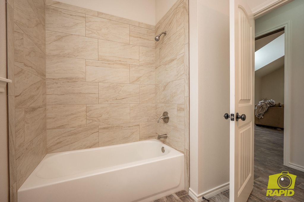 Image 20 of property listing at 9698 Jaguar Trail, San Angelo, TX 76901
