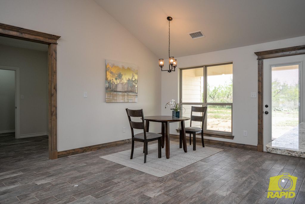 Image 6 of property listing at 9698 Jaguar Trail, San Angelo, TX 76901