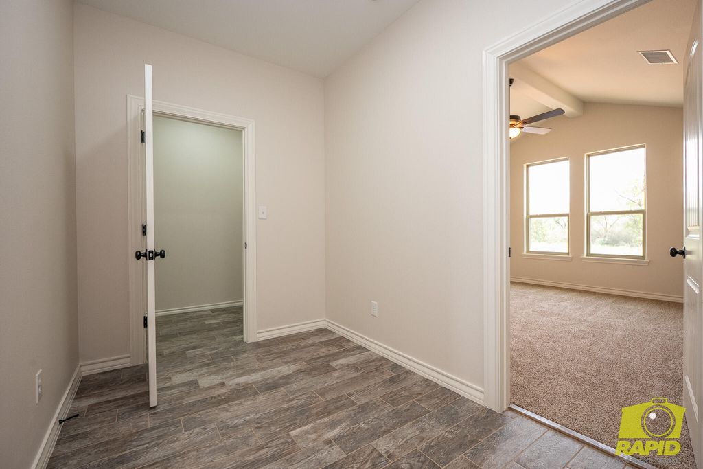 Image 9 of property listing at 9698 Jaguar Trail, San Angelo, TX 76901