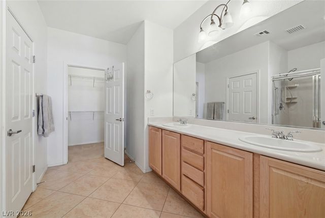 2198 Blackburn Hills Avenue, Henderson, NV 89044
