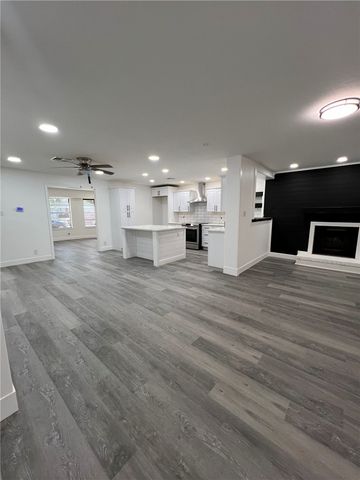 6002 Killarmet Dr, Corpus Christi, TX 78413