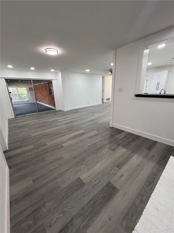 6002 Killarmet Dr, Corpus Christi, TX 78413