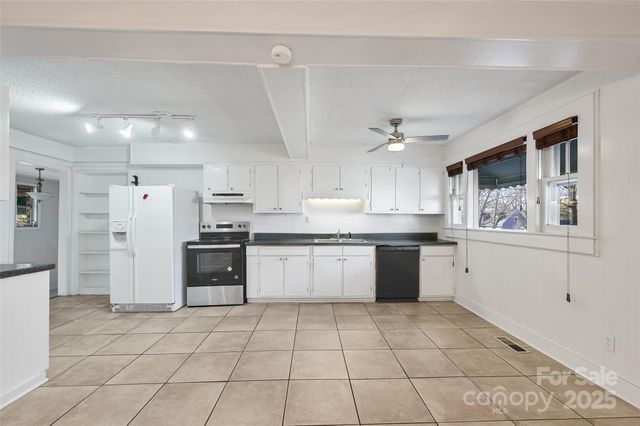 170 Birch Lane, Arden, NC 28704