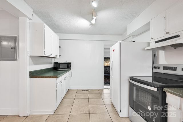 170 Birch Lane, Arden, NC 28704