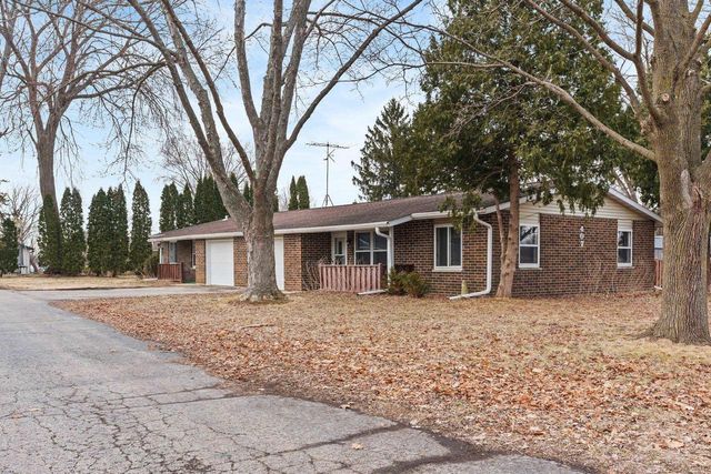 405-407 Simonson Street, Cambridge, WI 53523