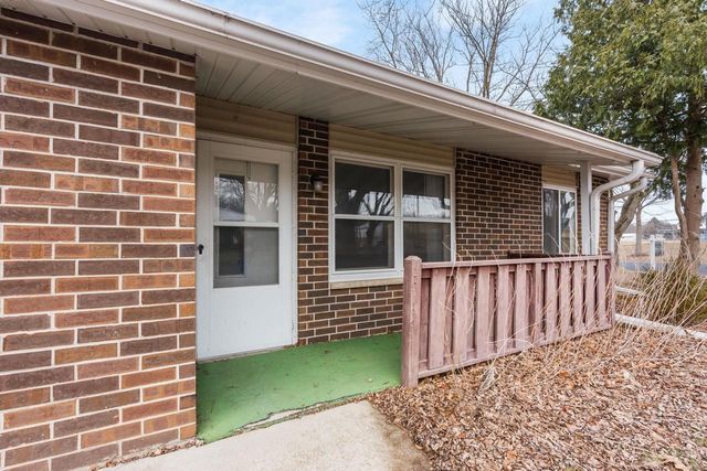 405-407 Simonson Street, Cambridge, WI 53523