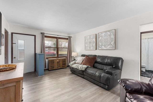 405-407 Simonson Street, Cambridge, WI 53523