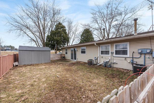 405-407 Simonson Street, Cambridge, WI 53523