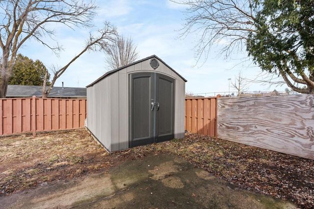 405-407 Simonson Street, Cambridge, WI 53523