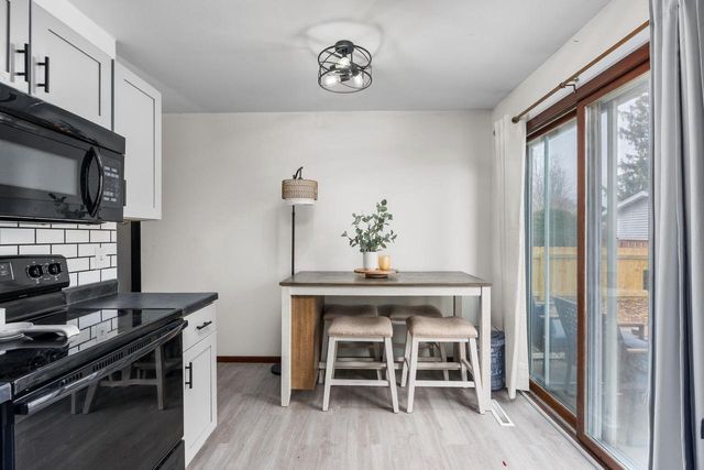 405-407 Simonson Street, Cambridge, WI 53523