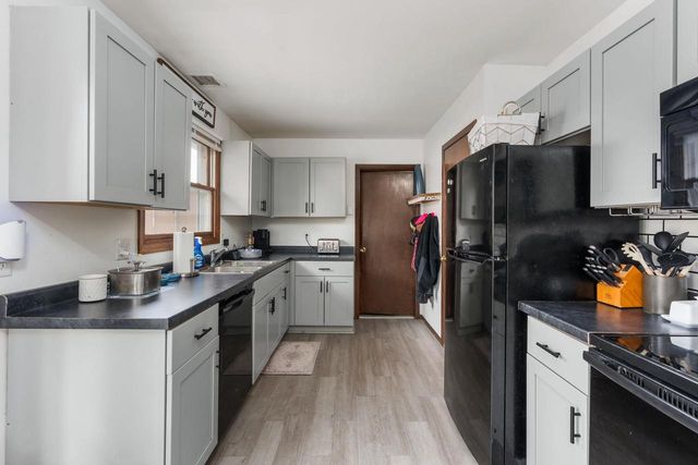 405-407 Simonson Street, Cambridge, WI 53523