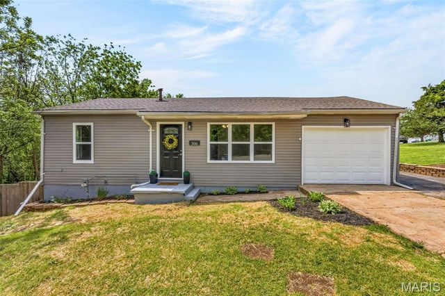 306 Moulton Street, De Soto, MO 63020