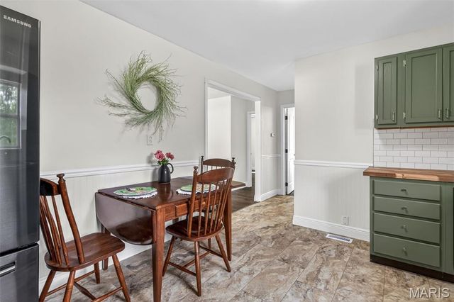306 Moulton Street, De Soto, MO 63020