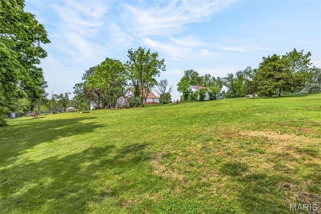 306 Moulton Street, De Soto, MO 63020