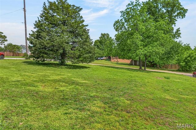 306 Moulton Street, De Soto, MO 63020