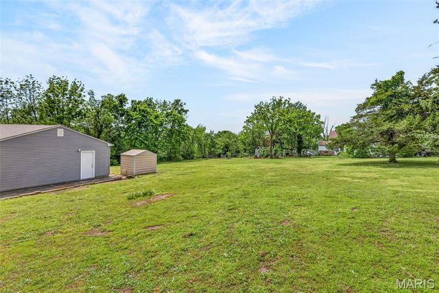 306 Moulton Street, De Soto, MO 63020
