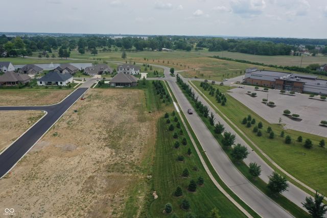 1682 Mill Pond Lane, Franklin, IN 46131