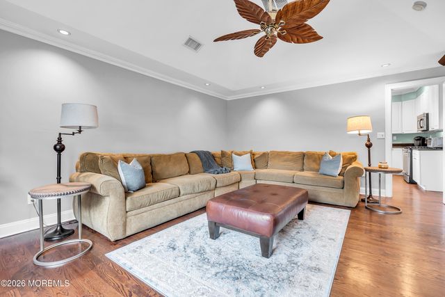 14 Winhar Place, Oceanport, NJ 07757