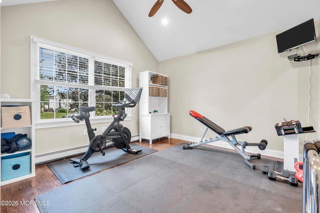 14 Winhar Place, Oceanport, NJ 07757