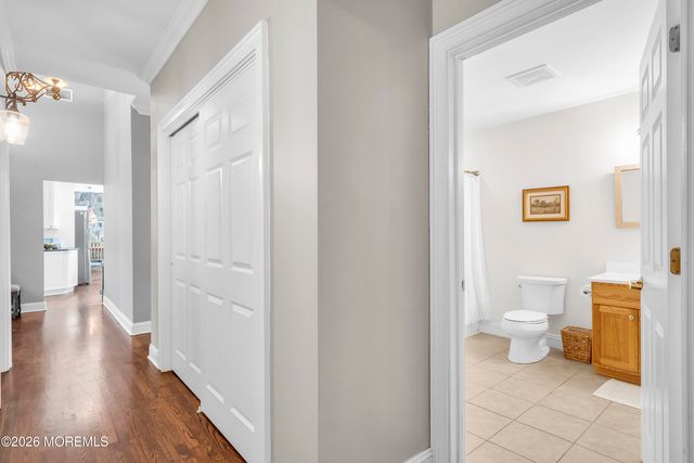14 Winhar Place, Oceanport, NJ 07757