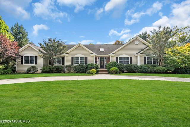 14 Winhar Place, Oceanport, NJ 07757