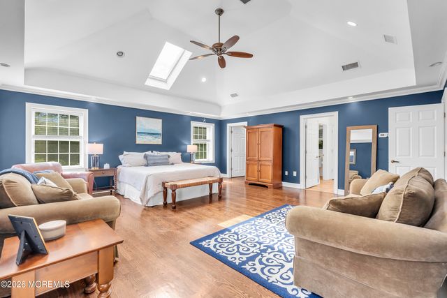 14 Winhar Place, Oceanport, NJ 07757