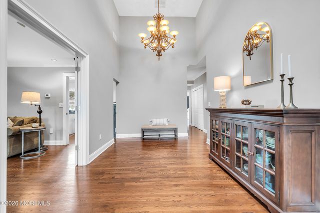 14 Winhar Place, Oceanport, NJ 07757