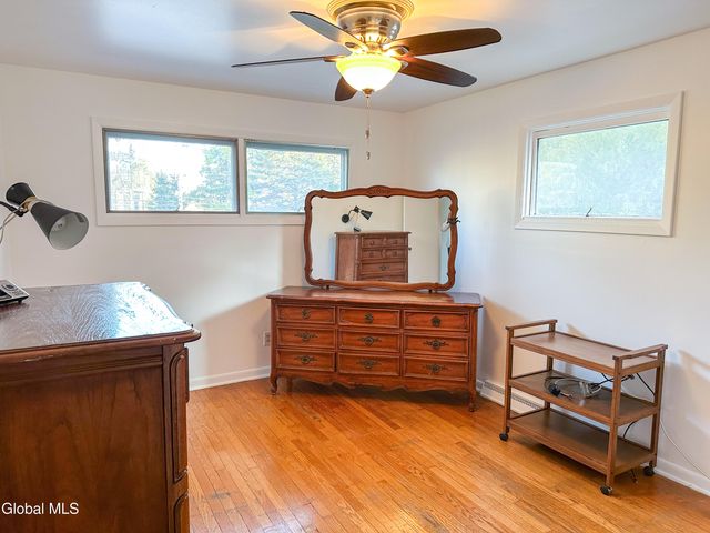 148 S Allen Street, Albany, NY 12208