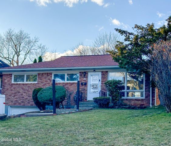 148 S Allen Street, Albany, NY 12208